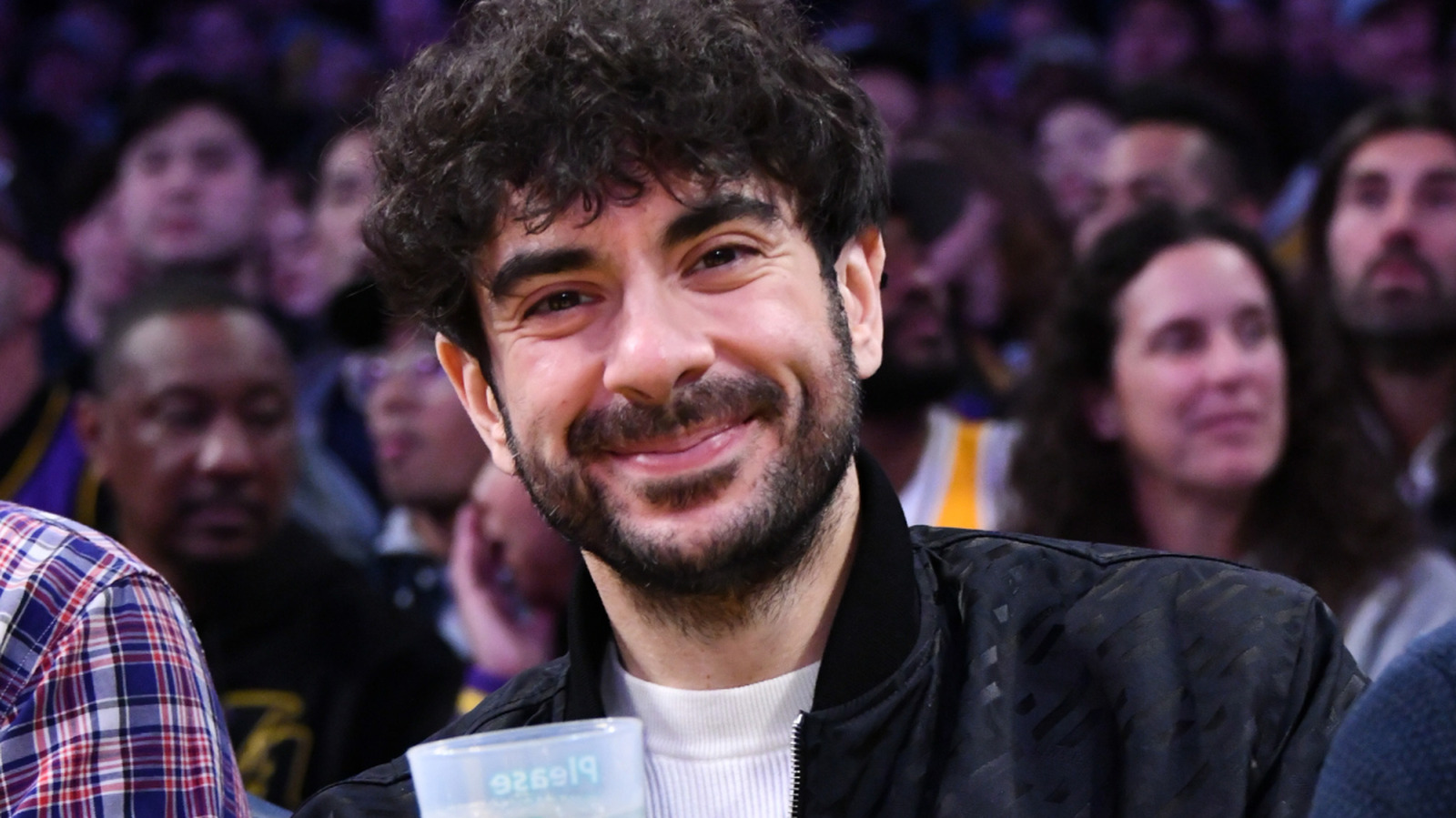 Actualización de programación para los próximos programas AEW, Brawl de regreso de Tailgate