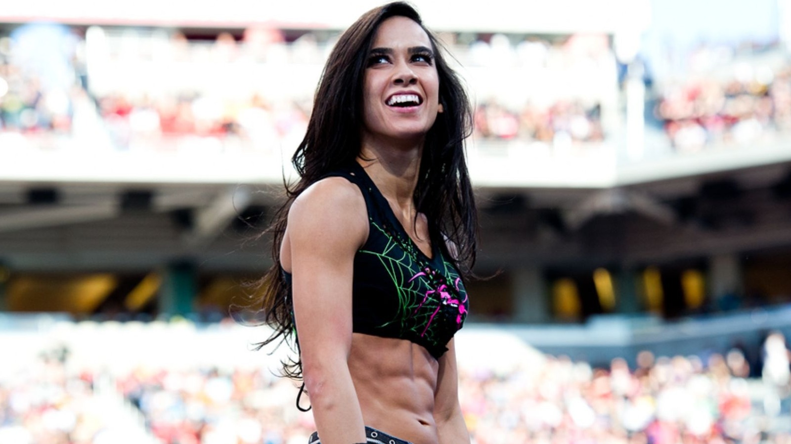 Chicago no se pegan cuando AJ Lee regresa a WWE por primera vez en 10 años en Smackdown