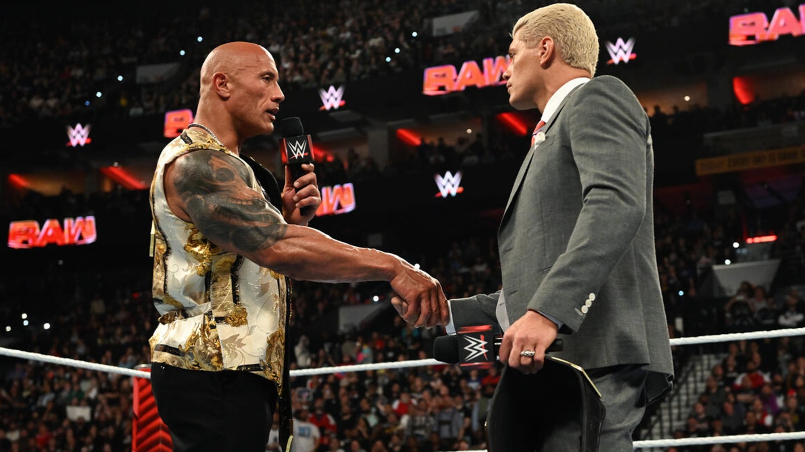 Cody Rhodes de WWE detalla 'Incredible' Premiere The Rock preparado para él e hija