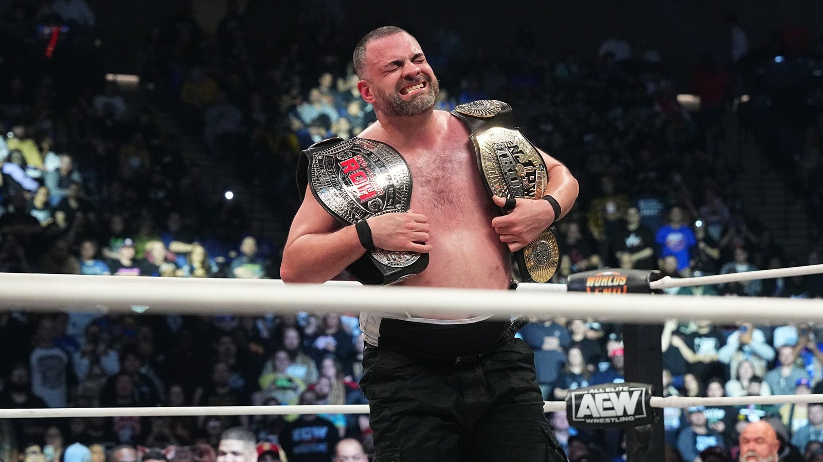 El ex campeón de la etiqueta AEW llama a la estrella lesionada Eddie Kingston en colisión