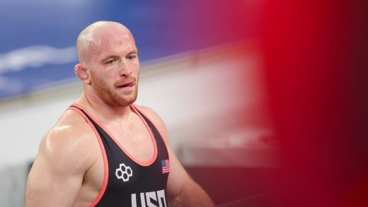 El peso pesado clasificado por Ex-UFC reemplaza a Kyle Snyder lesionado en la RAF 2