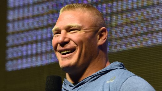 El raro momento de la WWE donde Brock Lesnar no pudo mantener una cara seria