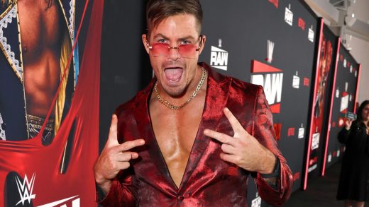 Grayson Waller dice que salvó la carrera del ex campeón de los Estados Unidos de la WWE