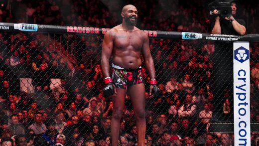 Henry Cejudo: 'Dana White va a ceder' y deja que Jon Jones pelee en la Casa Blanca de UFC