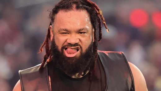 Jacob Fatu regresa en WWE Smackdown, presenta a Drew McIntyre