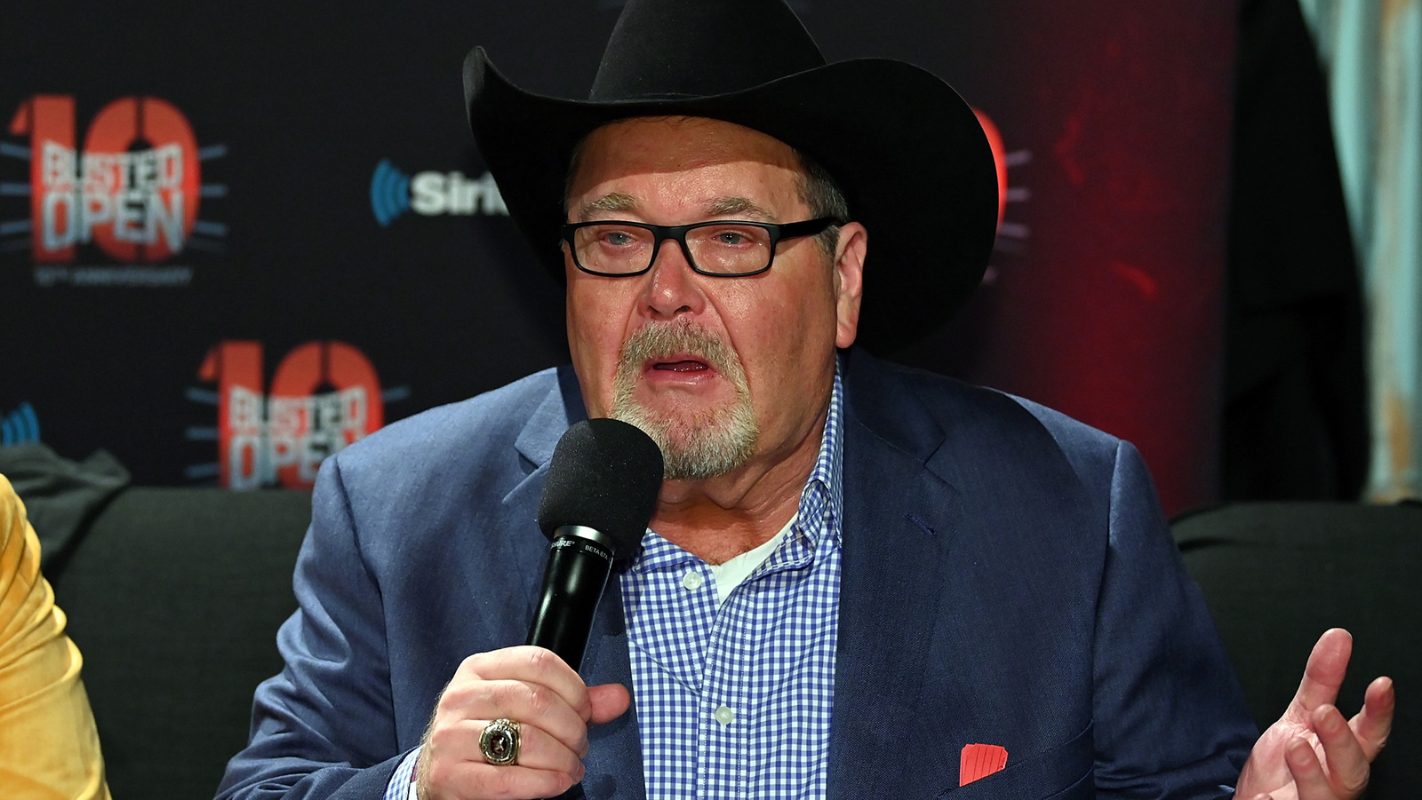 Jim Ross de AEW comenta sobre el incidente de lucha independiente que involucra a Raja Jackson