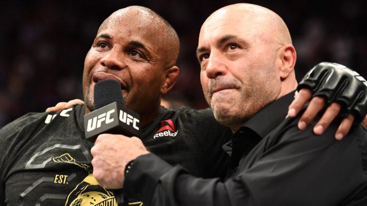 Joe Rogan hizo llorar contando las luchas viendo a los amigos perder en UFC: 'Es jodido devastador'