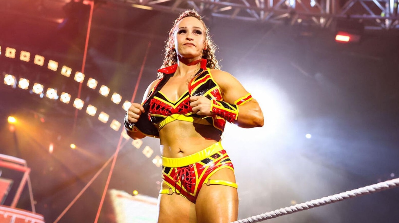 Jordynne Grace conquista en un partido de jaula de acero armado en WWE NXT No Mercy