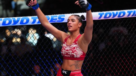 La gerente compara Alice Pereira con Giannis Antetokounmpo después de la pérdida de debut de UFC