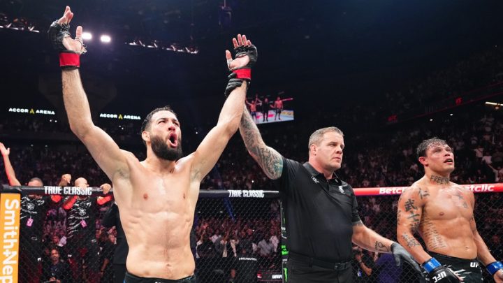 Nassourdine IMAVOV superó a Caio Borralho en UFC París para hacer un caso de contendiente No. 1