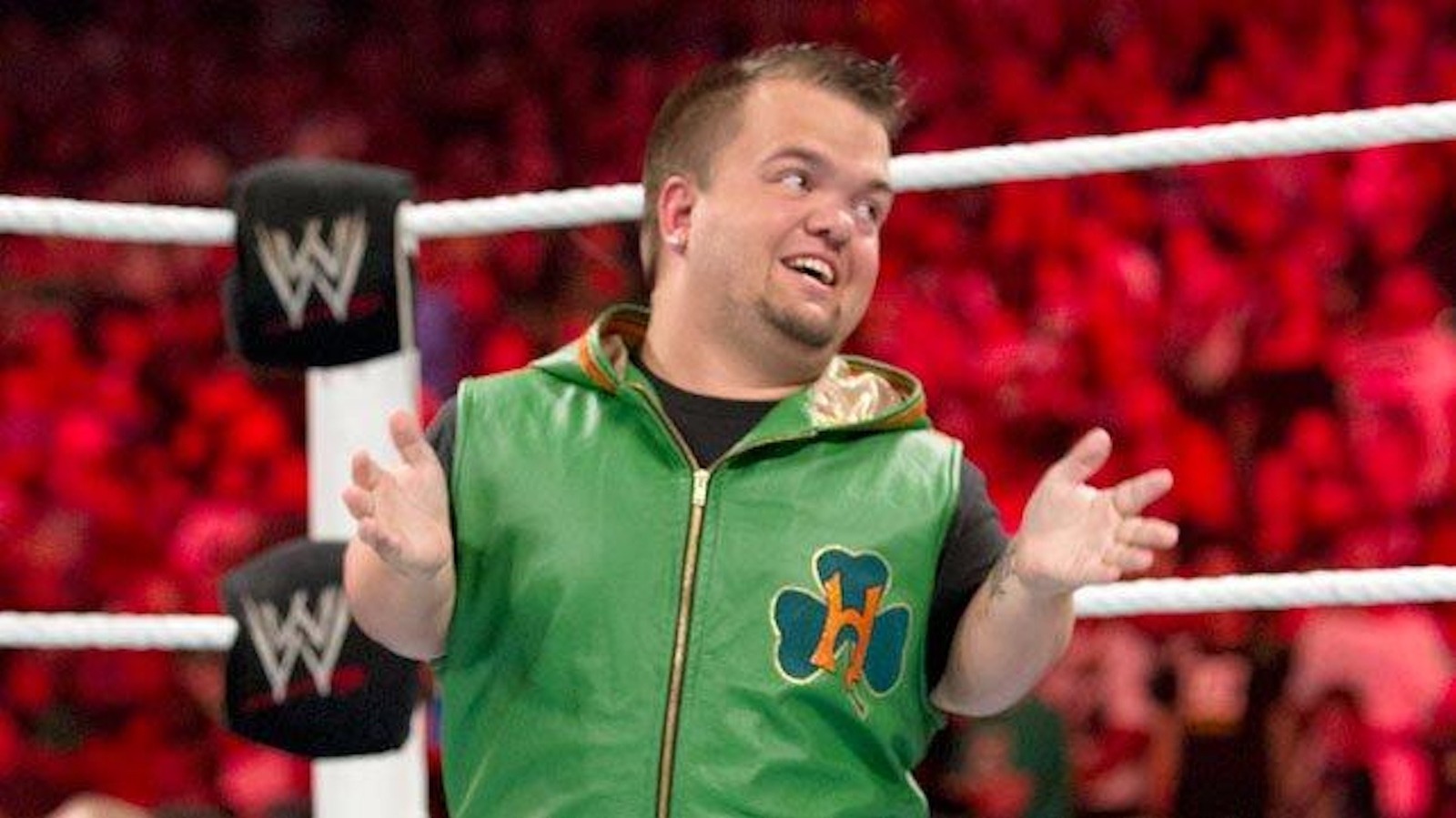 Por qué parte de la línea de tiempo de WWE Raw confunde a las personas