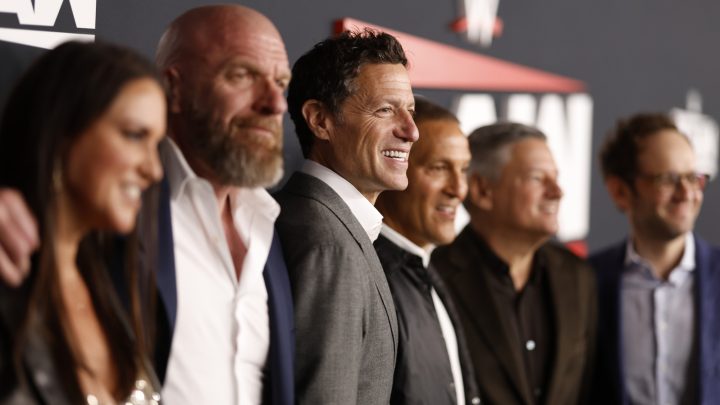 Recompras de la empresa matriz de WWE $ 1 mil millones en acciones