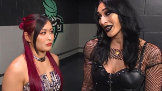 Rhea Ripley e Iyo Sky se unen para un partido de etiqueta femenina masiva en WWE Crown Jewel