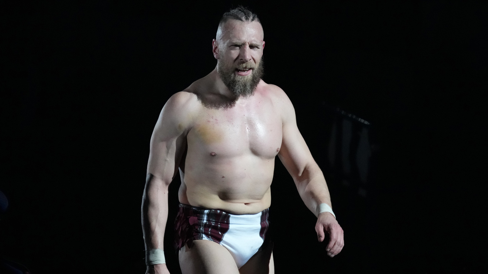 Tony Khan anuncia el regreso de Bryan Danielson a AEW Dynamite en un nuevo papel de tiempo completo