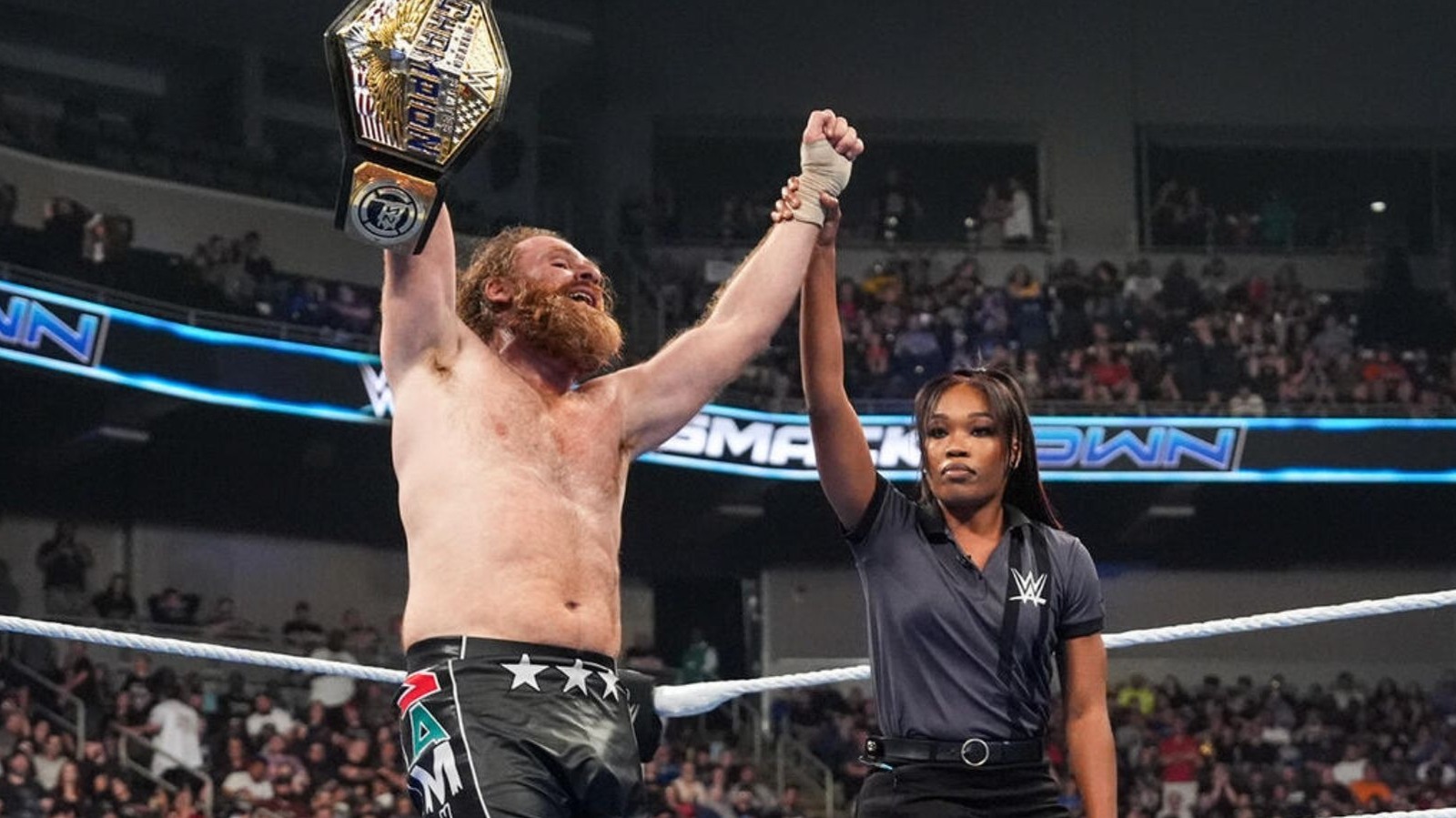 WWE NXT Star Backstage en SmackDown, listo para desafiar a Sami Zayn por el título de EE. UU.