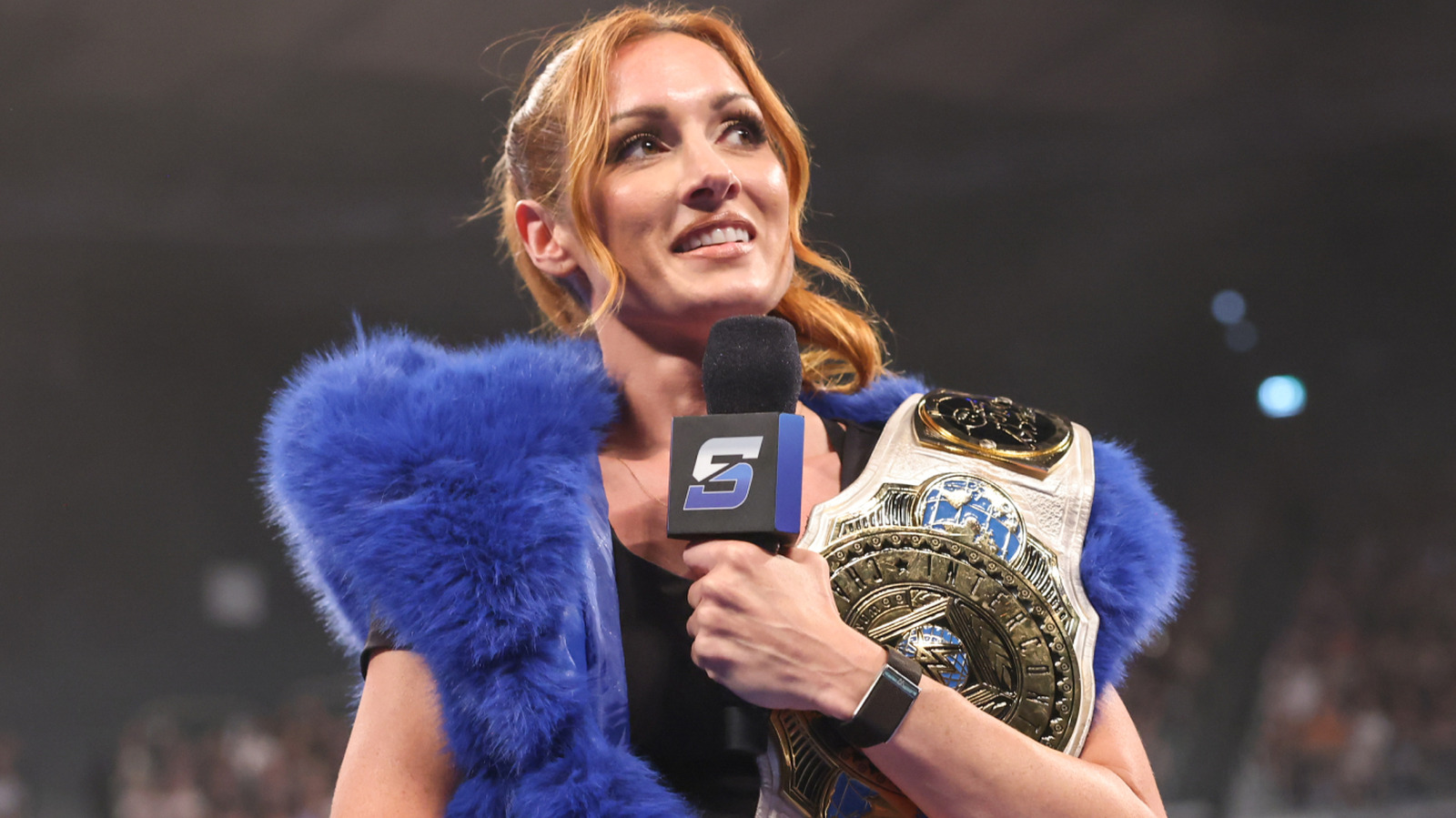 WWE Women's IC Champ Becky Lynch habla de irse nuevamente para tener un segundo hijo