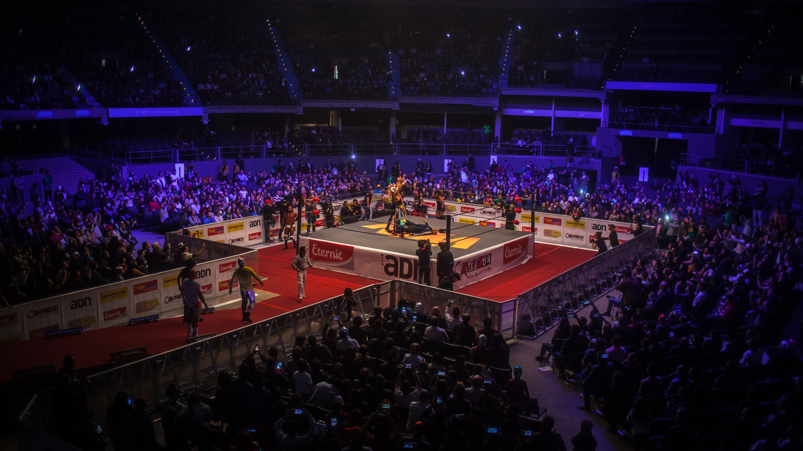 Actualización entre bastidores sobre qué estrellas AAA figuran actualmente en la lista interna de la WWE