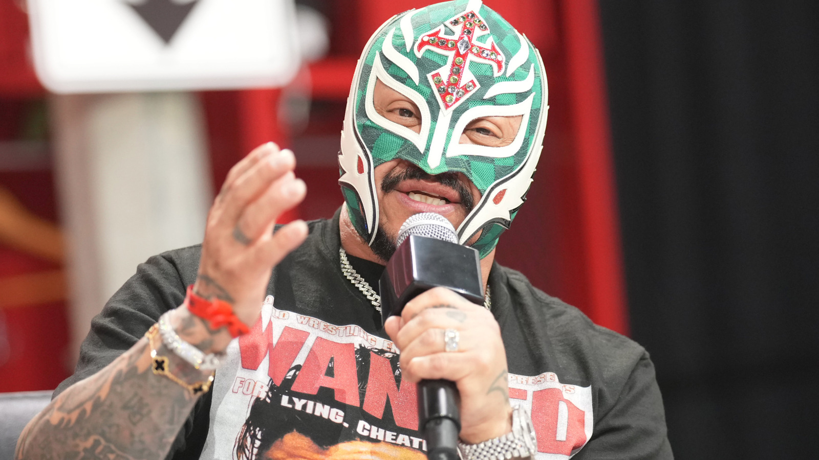 Actualización sobre el estado de salud de la estrella de la WWE Rey Mysterio
