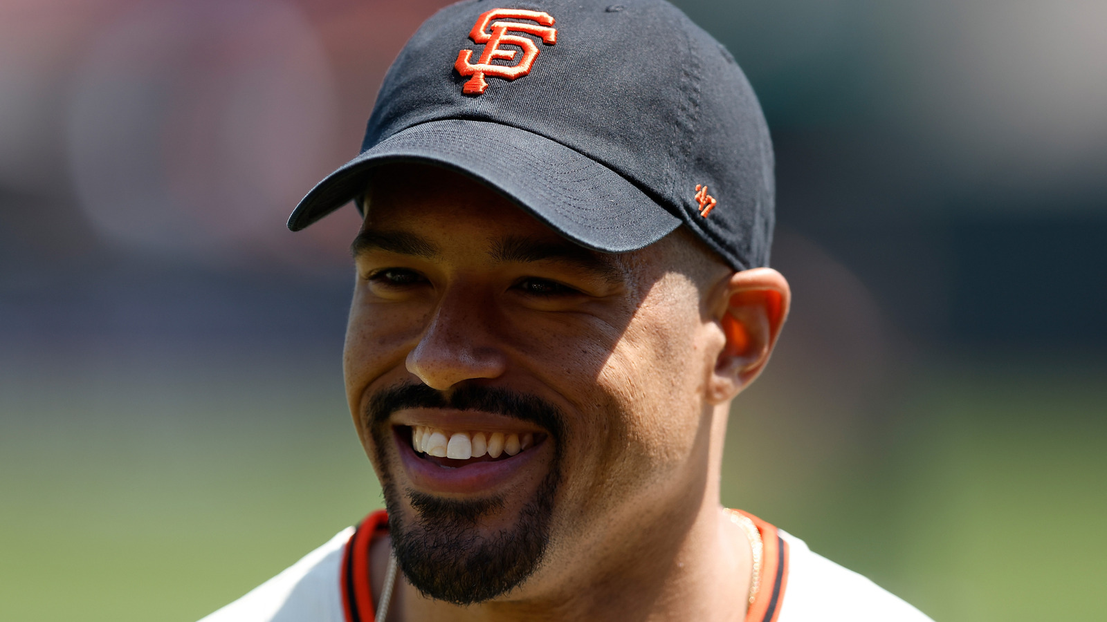 Anthony Bowens llama a AEW Dynamite 'mejor programa en televisión' antes del sexto aniversario