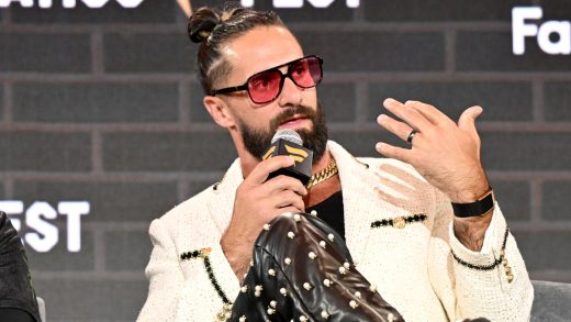 Booker T habla sobre la lesión de Seth Rollins y si la WWE debería llevar a la joven estrella 'a la luna'