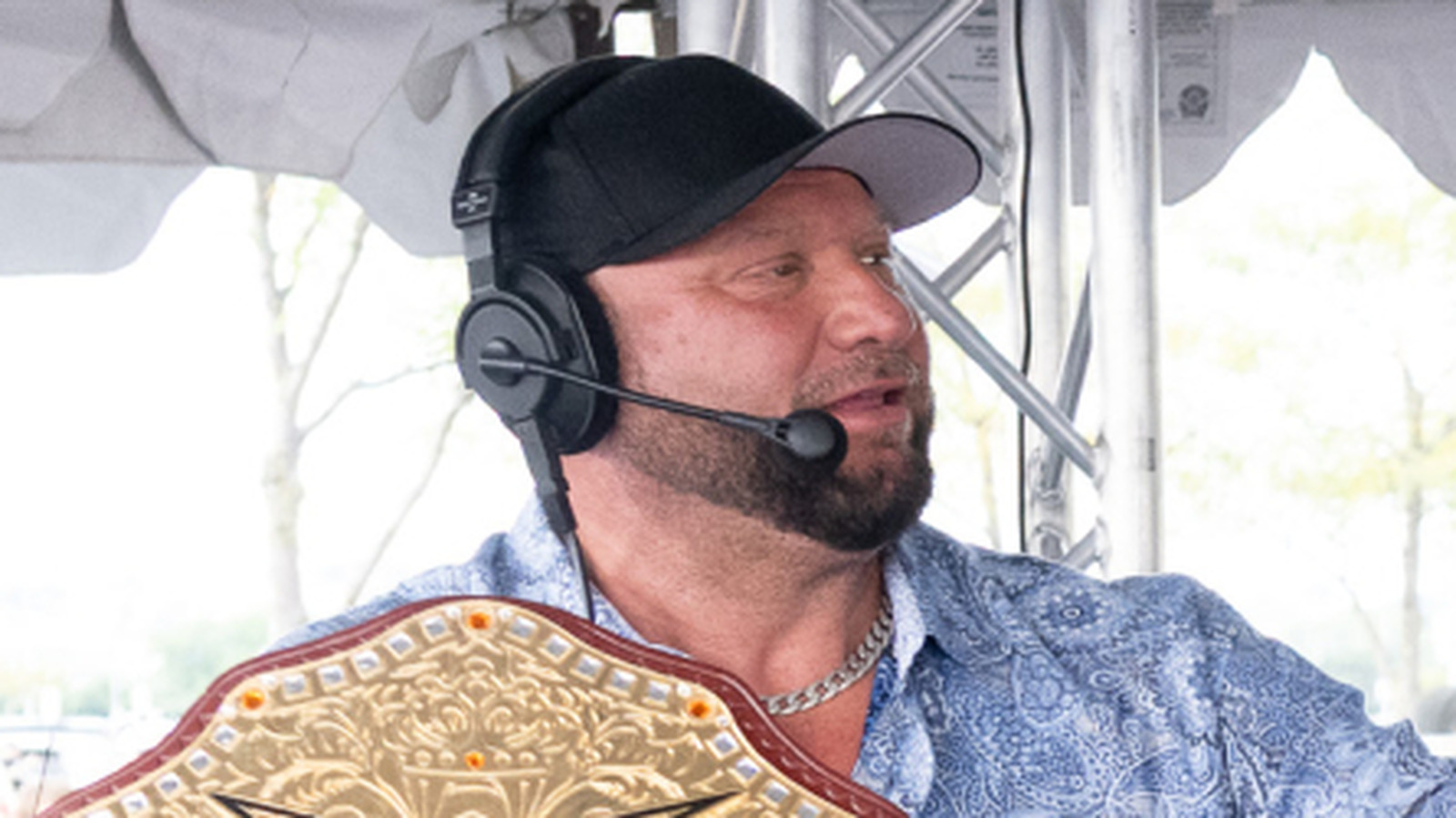 Bully Ray dice que los fanáticos pueden conectarse con esta estrella de la WWE, 'pero no completamente'