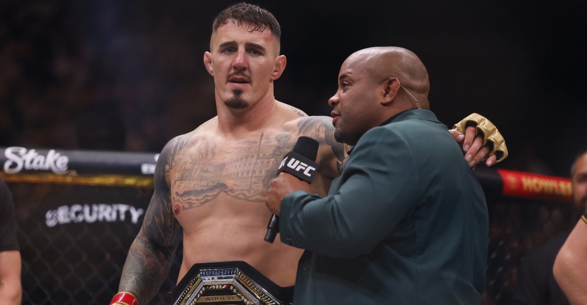 Daniel Cormier admite que estaba "un poco molesto" Tom Aspinall filtró una conversación privada antes de UFC 321