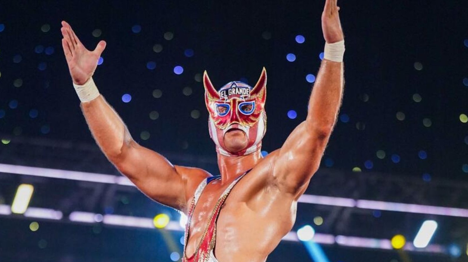 El gerente general de WWE NXT anuncia el torneo por el título de velocidad masculino