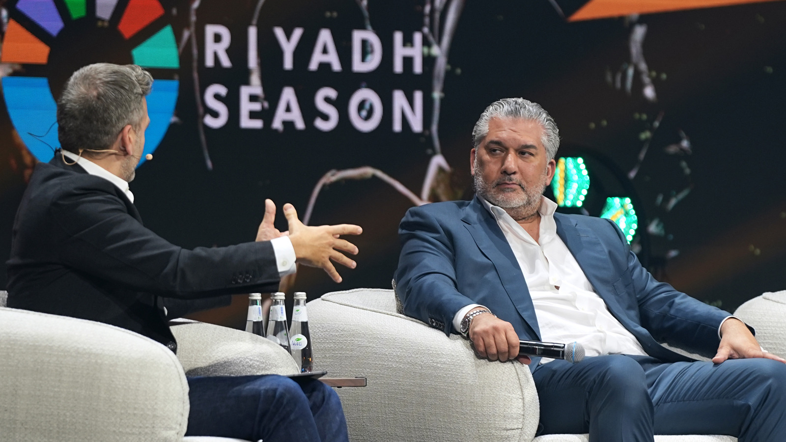 El presidente de la WWE, Nick Khan, cree que los fanáticos viajarán a Arabia Saudita para WrestleMania 43