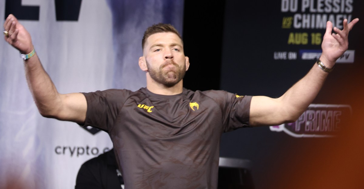 Informe matutino | Dricus du plessis predice que Alex Pereira reclama el título en UFC 320: 'Se ve aterrador'