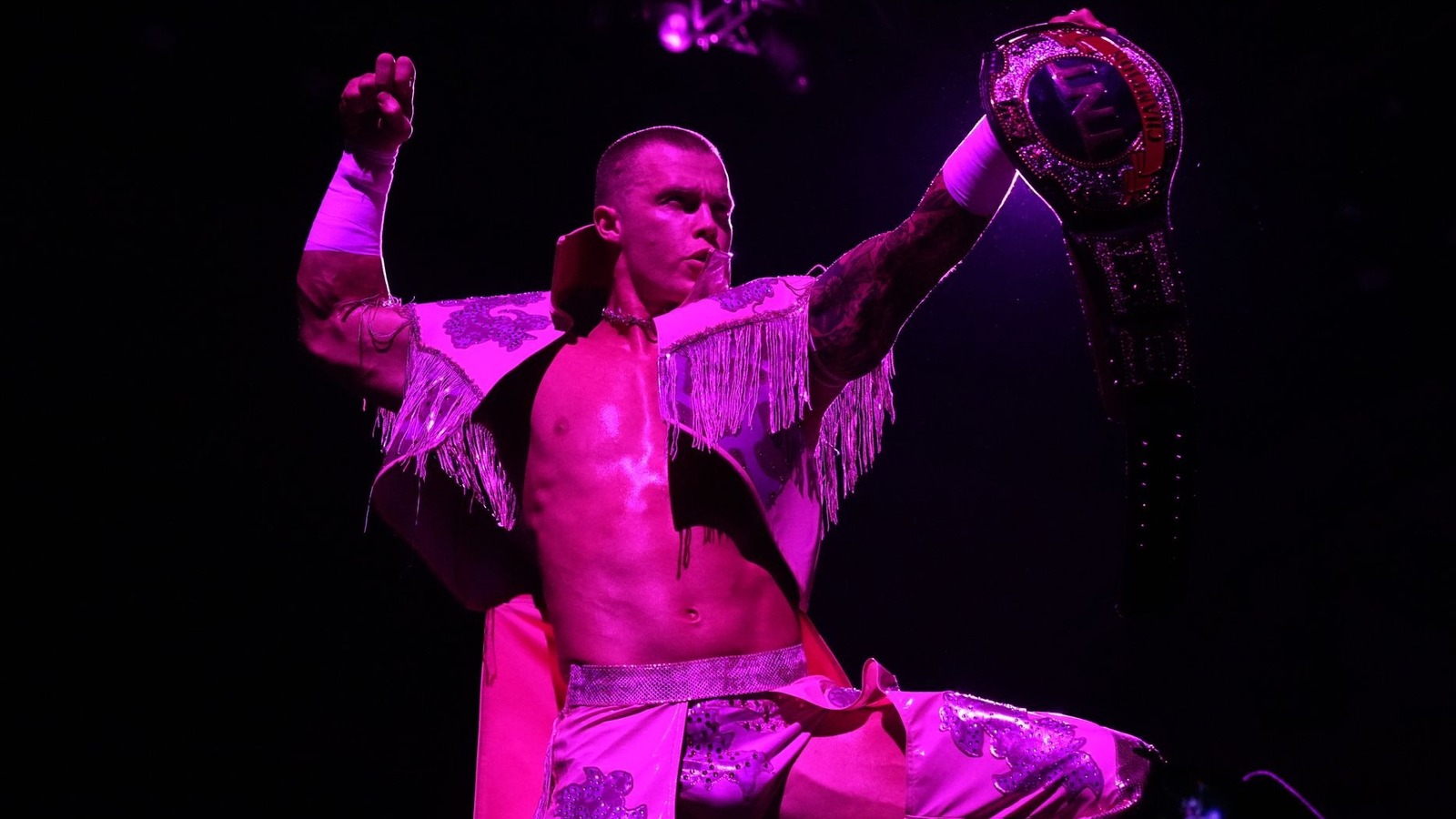 Kyle Fletcher retiene en AEW WrestleDream 2025 en una reñida victoria sobre Mark Briscoe