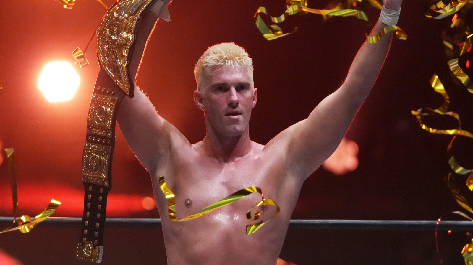 La estrella de AEW derrota a Zack Sabre Jr. y gana el título mundial de peso pesado IWGP en NJPW KOPW