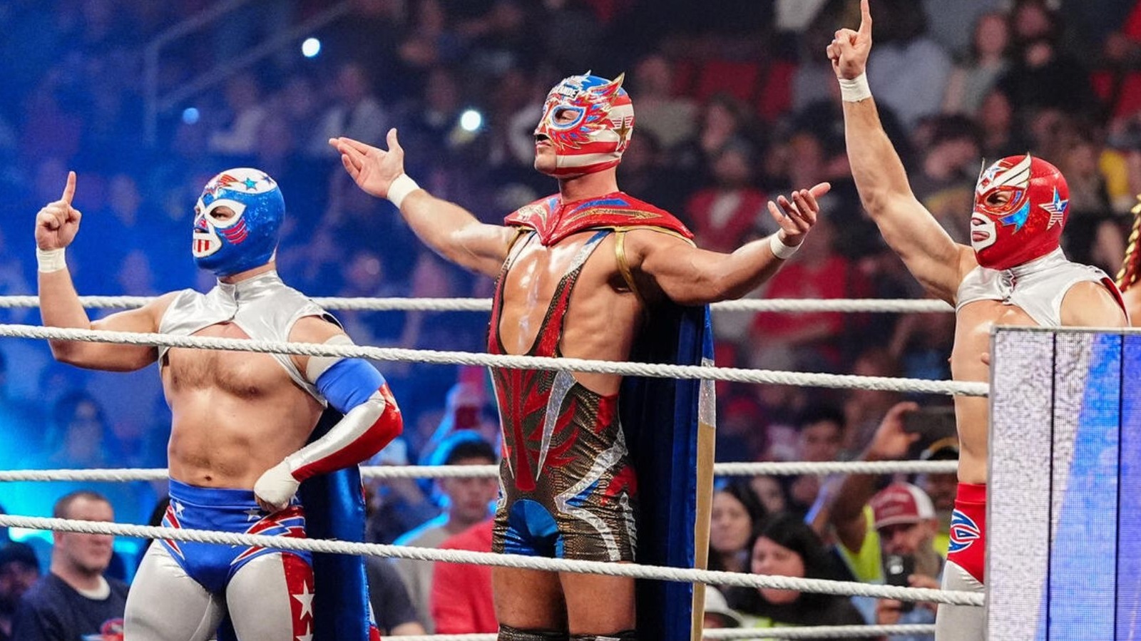 La lucha del contendiente número 1 por el título IC de la WWE termina en controversia cuando Los Americanos interfieren