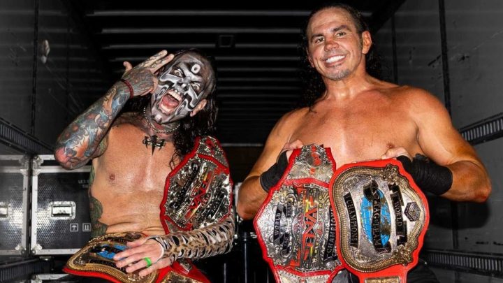 Los Hardy ganan títulos en parejas de NXT y se convierten en dobles campeones en WWE NXT vs. Enfrentamiento de TNA