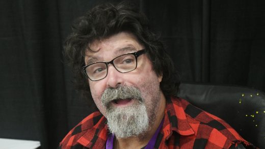 Mick Foley publica un mensaje político para su compañero WWE HOFer (promoción de 2013) Donald Trump