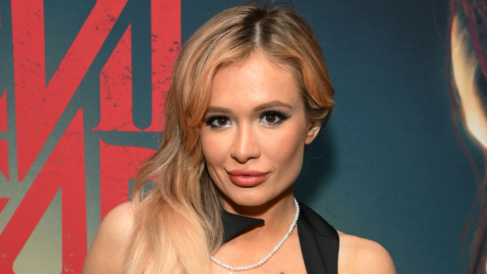 Scarlett Bordeaux comparte la 'bandera roja' de las negociaciones contractuales más recientes con la WWE