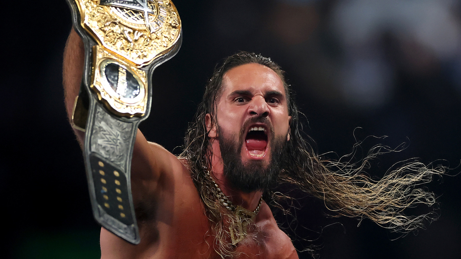 Se informa que la lesión de Seth Rollins en WWE Crown Jewel provocó un ángulo de visión impactante en Raw