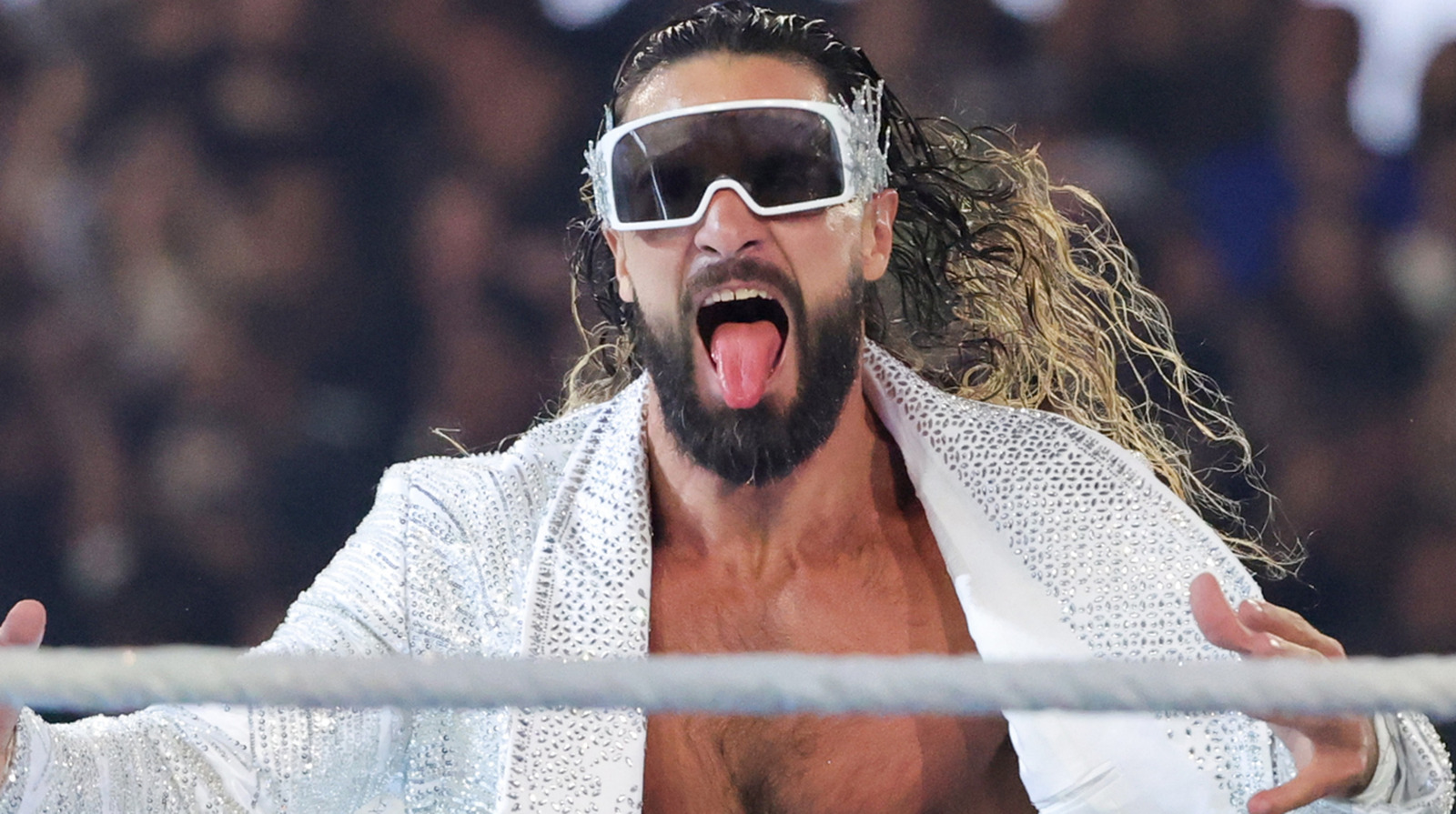 Seth Rollins de la WWE podría necesitar cirugía, aunque persisten dudas sobre la lesión