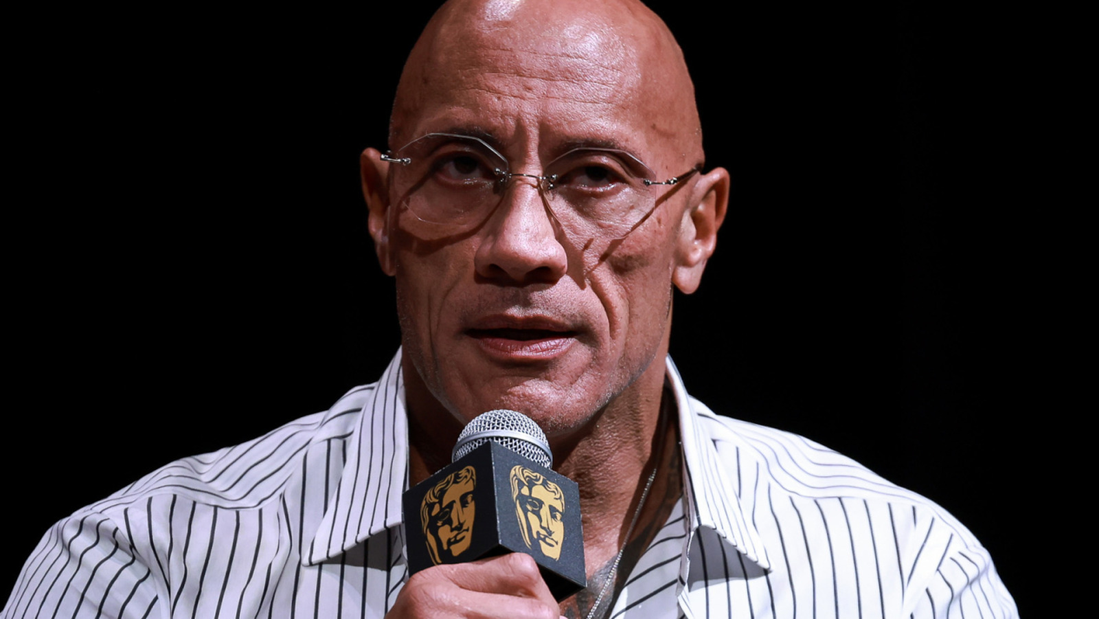 The Rock aborda parte no auténtica del personaje inicial de la WWE, la dirección de Vince McMahon