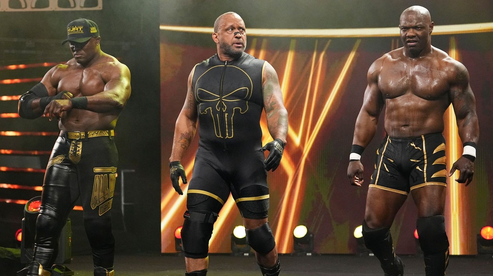 Tony Khan de Aew elogia sindicato, llama a MVP 'una mente de lucha profesional sobresaliente'