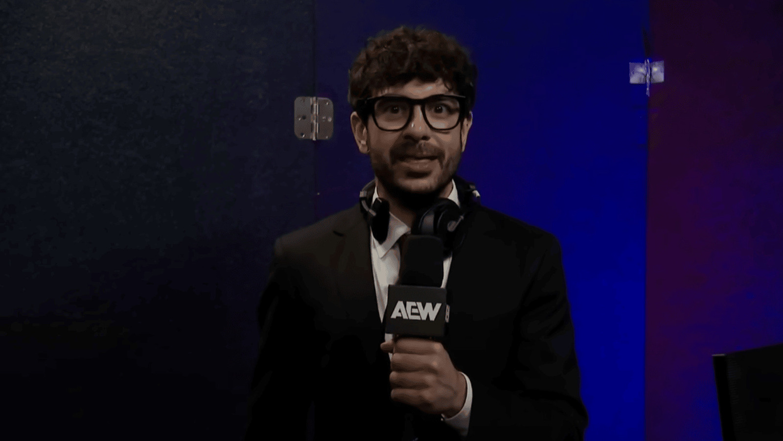 Tony Khan llama a la ex campeona mundial femenina de AEW un 'ícono'