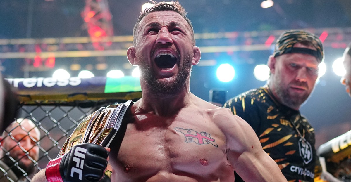 UFC 323 incluye 14 peleas, 2 peleas por el título y 1 peleador que sale del retiro