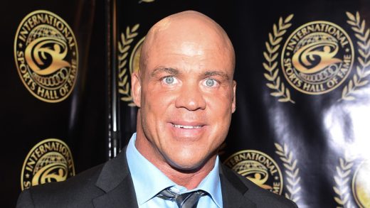 El miembro del Salón de la Fama de la WWE, Kurt Angle, ofrece información actualizada sobre el proyecto cinematográfico sobre su vida y carrera