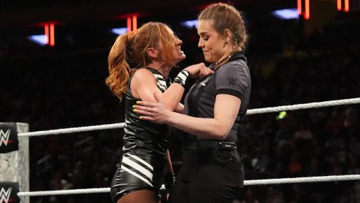 Becky Lynch emite una amenaza legal en las redes sociales después de la derrota del título IC femenino de WWE Raw