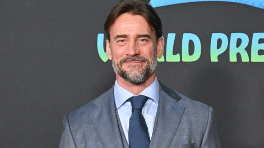 CM Punk cree que Bron Breakker es el futuro de la WWE, Dominik Mysterio no lo es