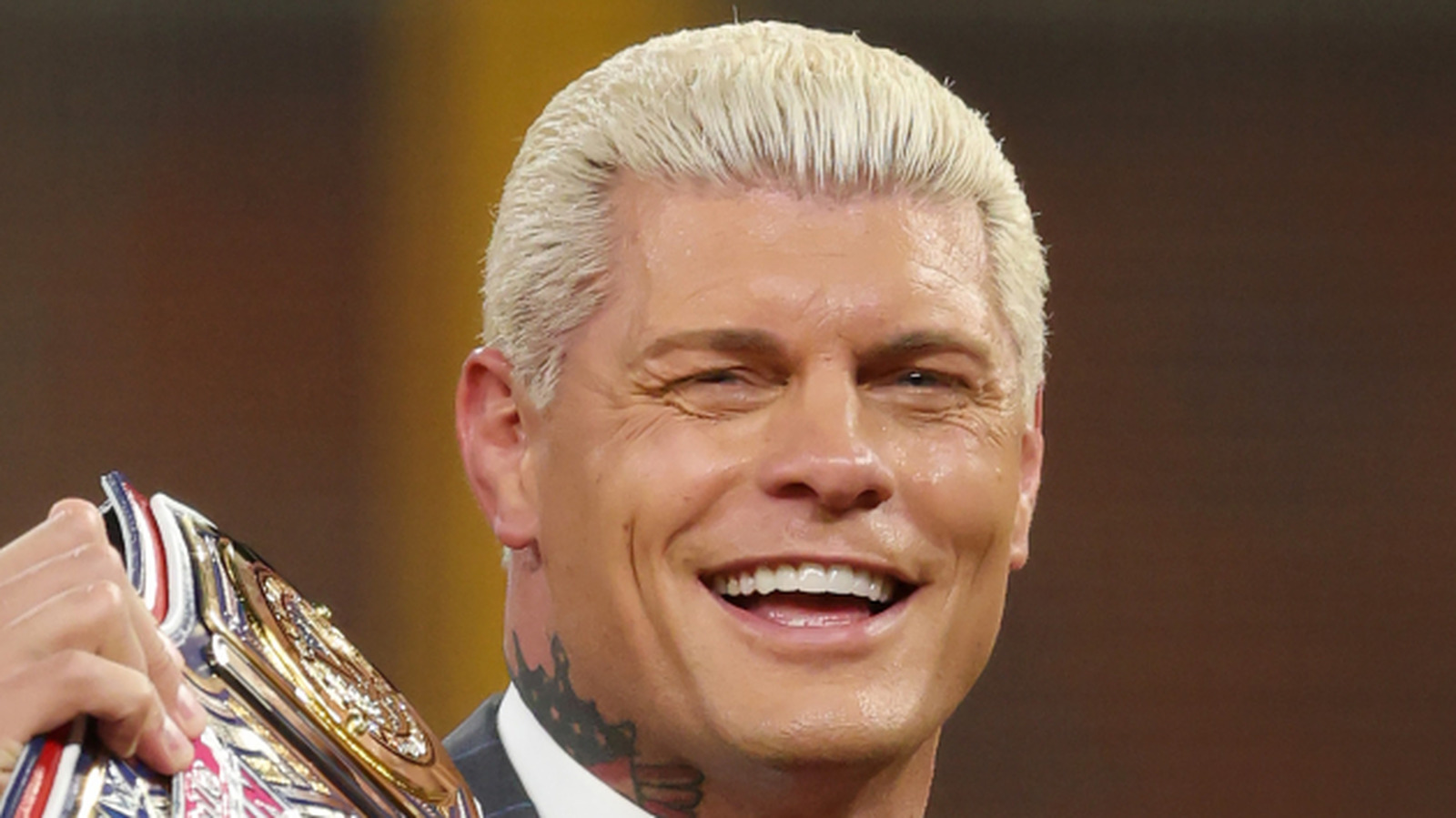 Cody Rhodes compara el personaje actual de la WWE con su antiguo truco Stardust
