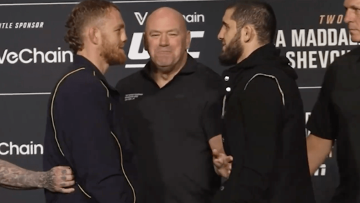 Dana White separa a Jack Della Maddalena e Islam Makhachev después de negarse a romper el contacto visual durante el tenso enfrentamiento de UFC 322.