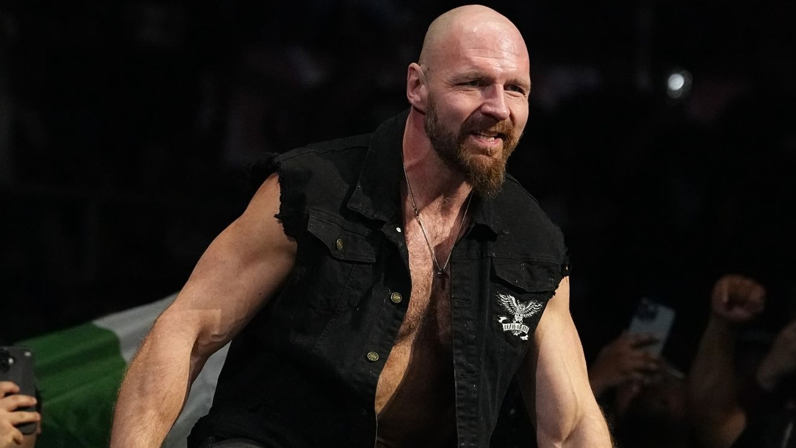 El obispo Dyer está en desacuerdo con la dirección actual de Jon Moxley y Death Riders de AEW