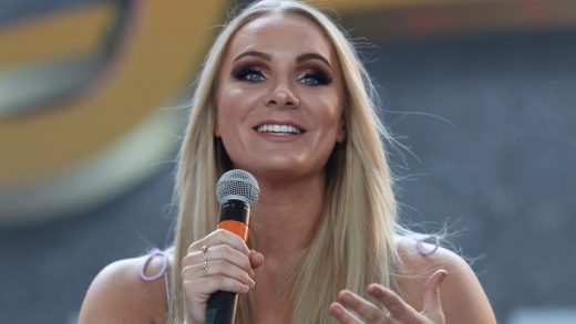 Informe detrás del escenario sobre el estado de Kamille con AEW