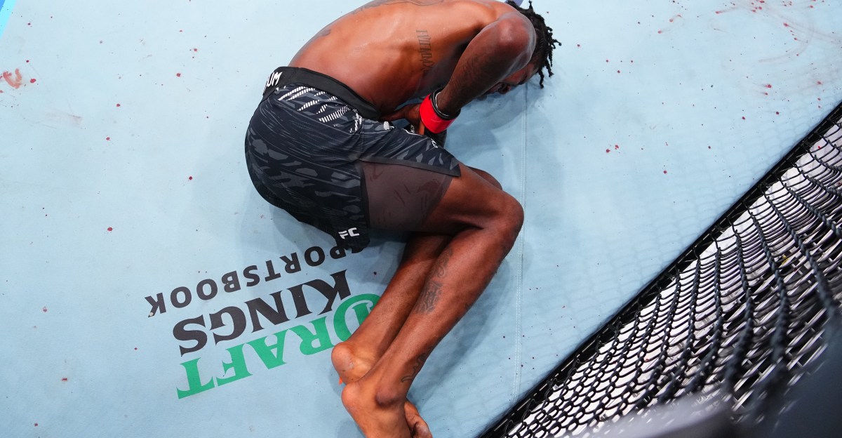 Luke Rockhold resta importancia al golpe en la ingle de Kevin Holland en UFC Vancouver: 'No duele tanto'