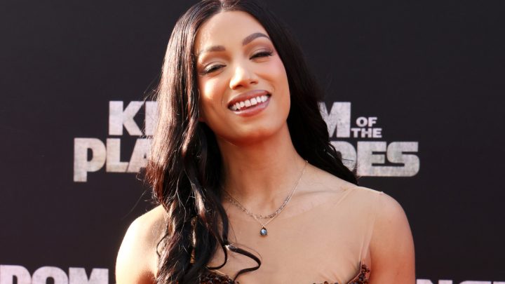 Mercedes Mone gana el título número 13 y está lista para el combate de unificación en AEW Dynamite